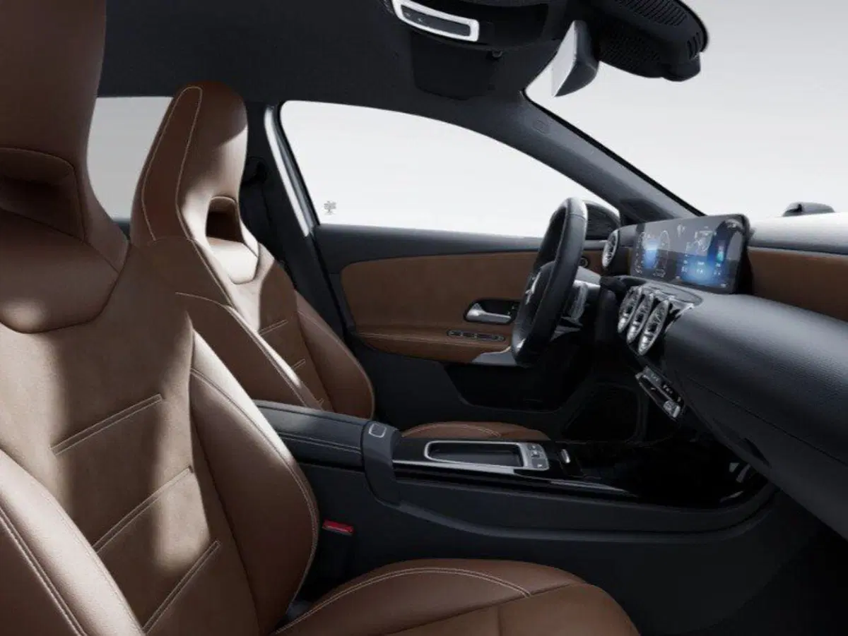 Mercedes-Benz Classe A nuova a Ancona (10)