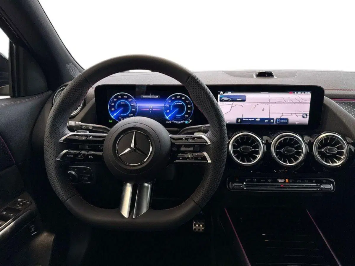 Mercedes-Benz EQA nuova a Ancona (11)