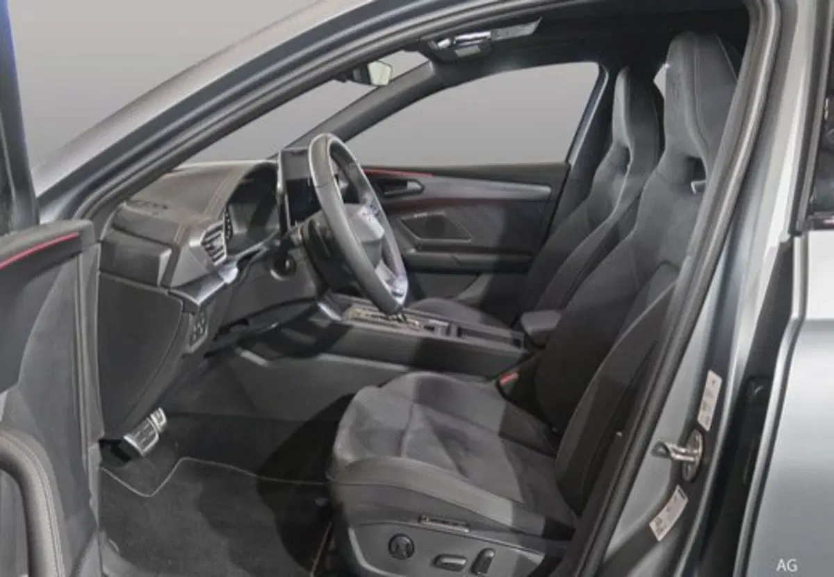 Cupra Leon Station Wagon nuova a Siena (9)
