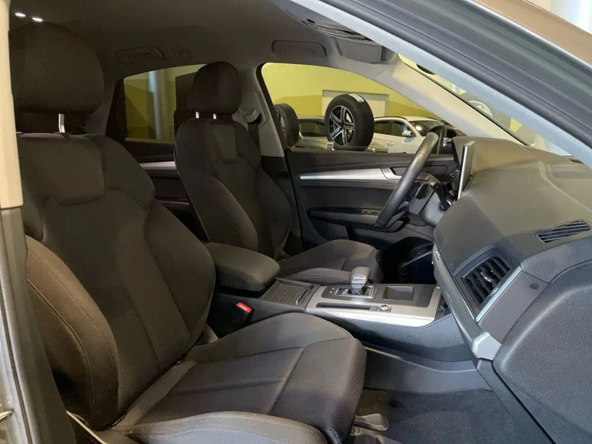 Audi Q5 Sportback usata a Macerata (14)