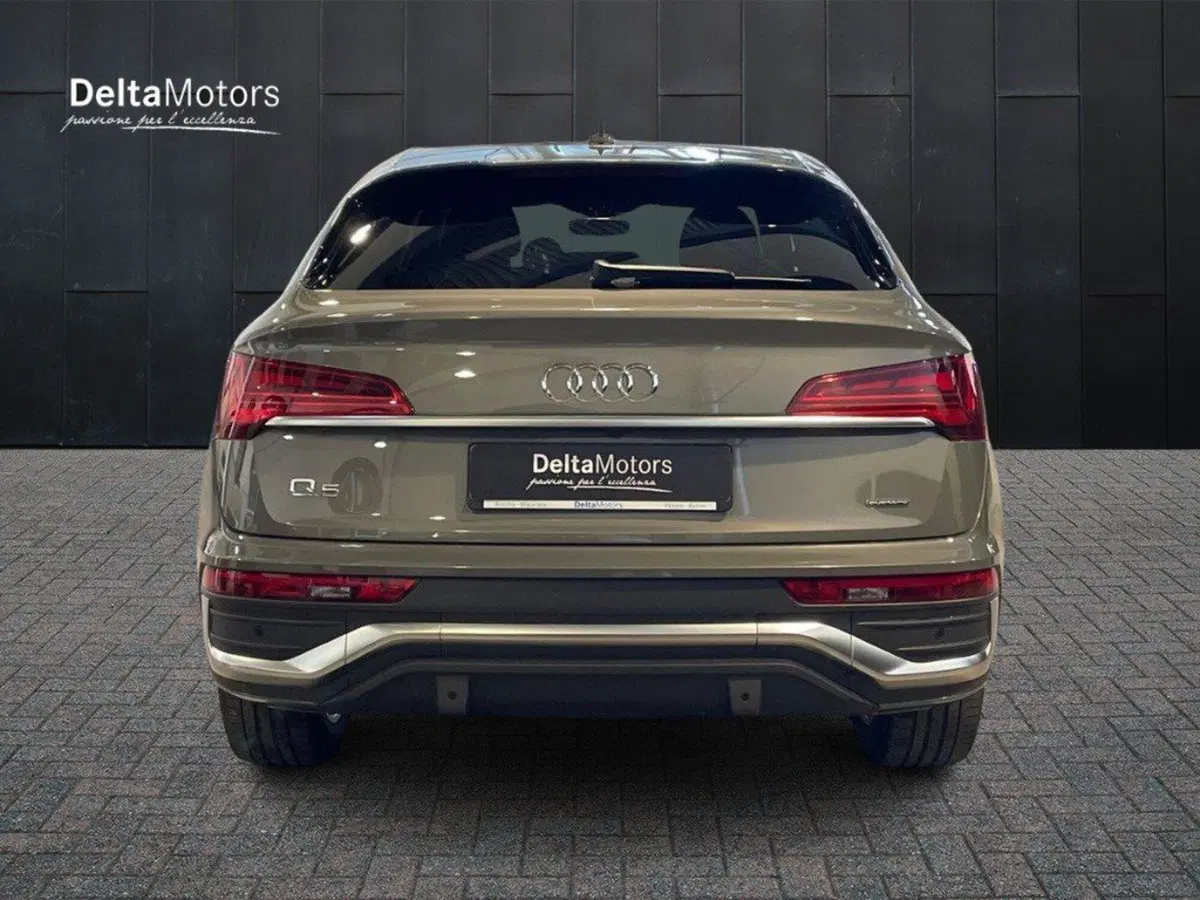 Audi Q5 Sportback usata a Macerata (4)