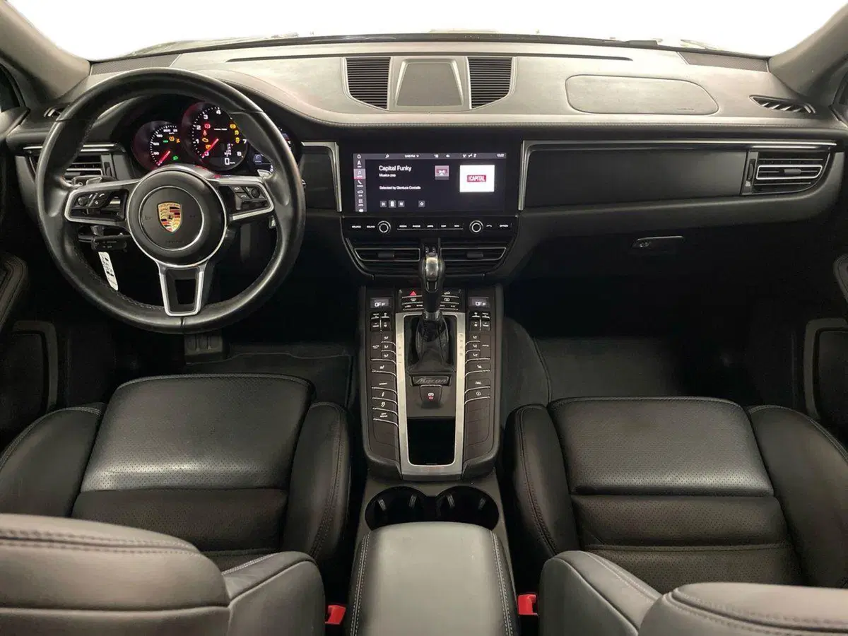 Porsche Macan usata a Macerata (10)