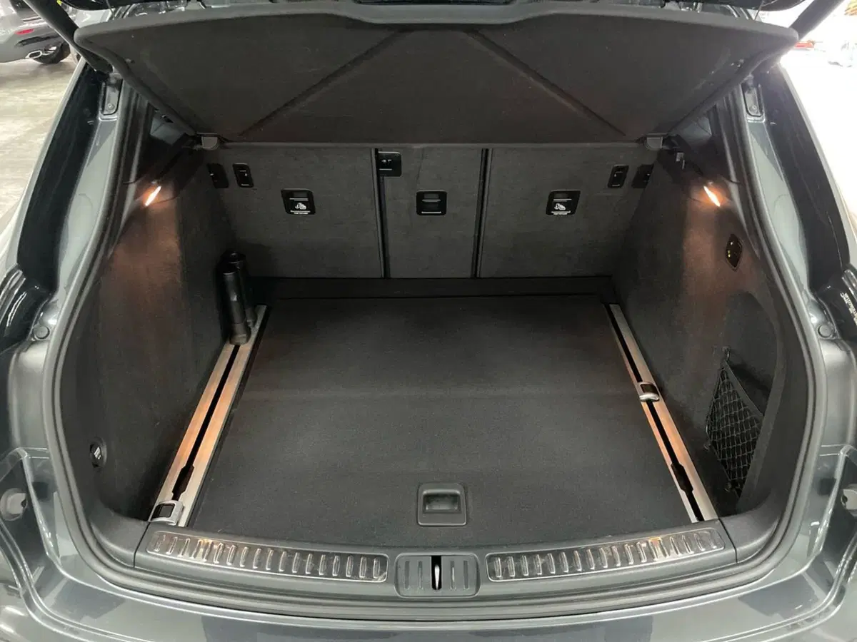 Porsche Macan usata a Macerata (7)