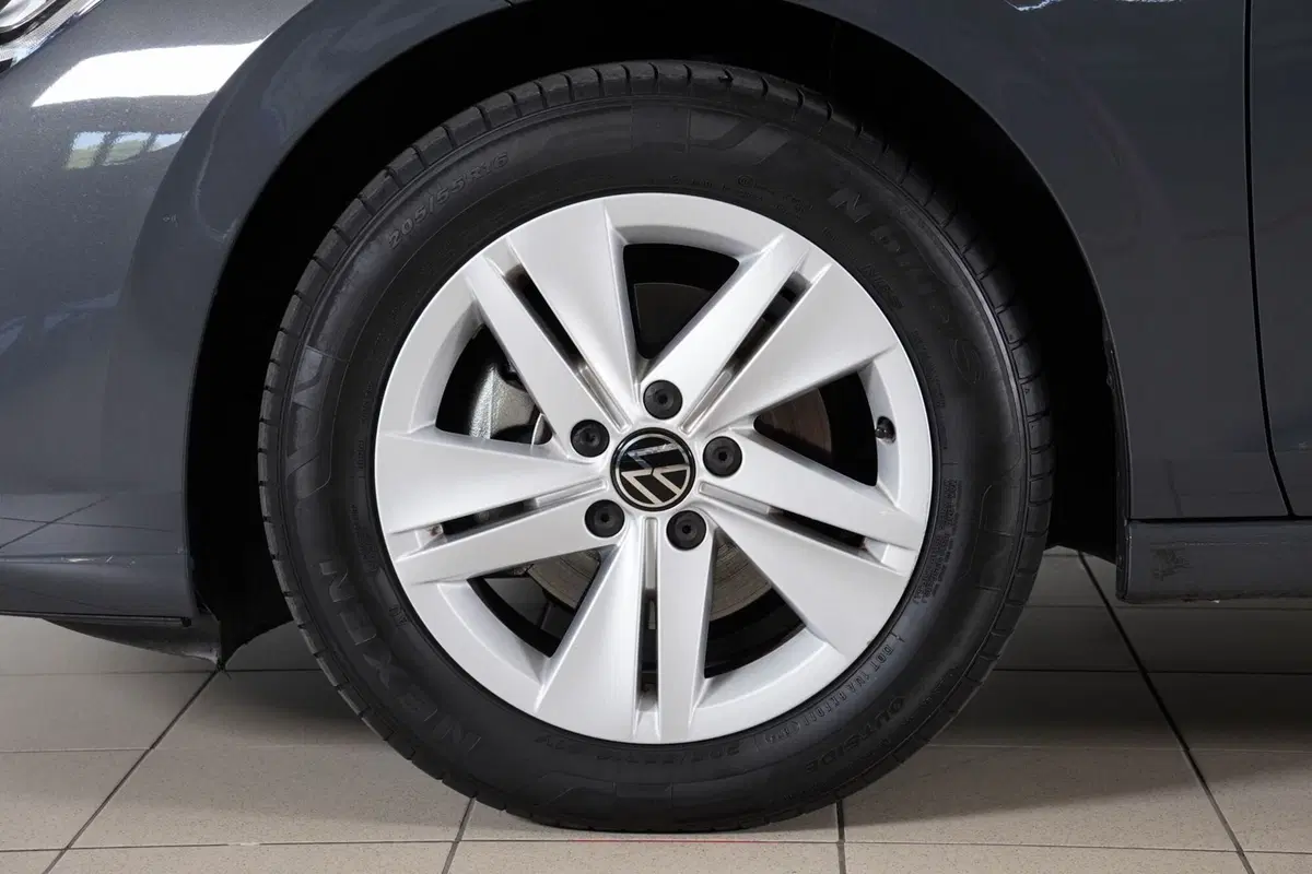 Volkswagen Golf usata a Perugia (6)