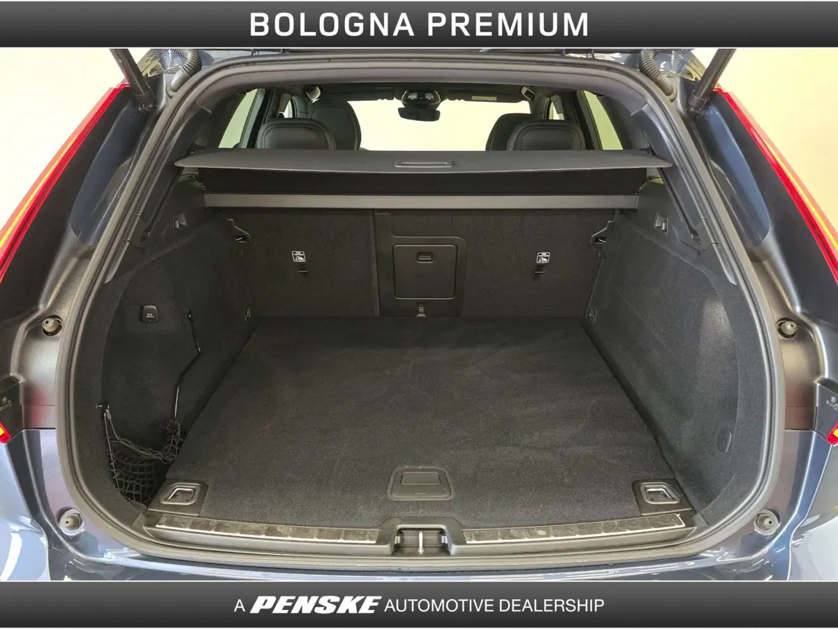 Volvo XC60 usata a Bologna (10)