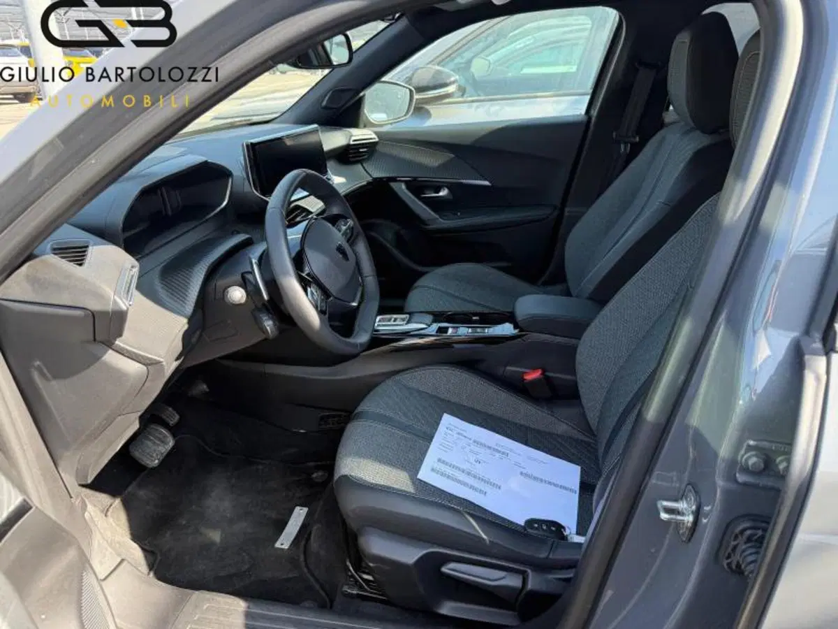 Peugeot 2008 usata a Prato (5)