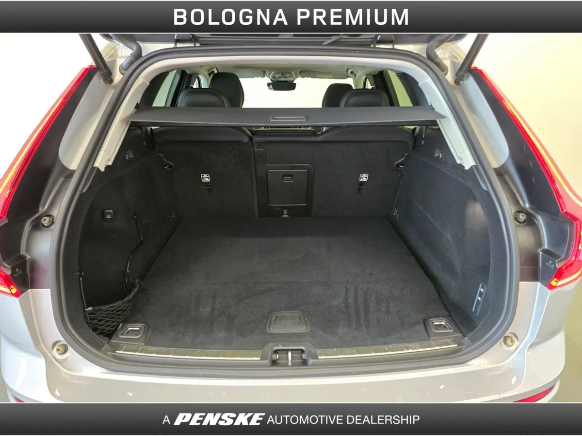 Volvo XC60 usata a Bologna (10)