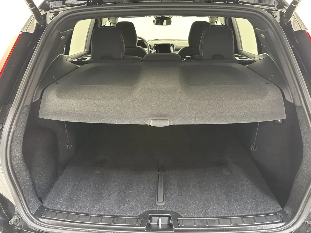 Volvo XC40 usata a Bergamo (12)