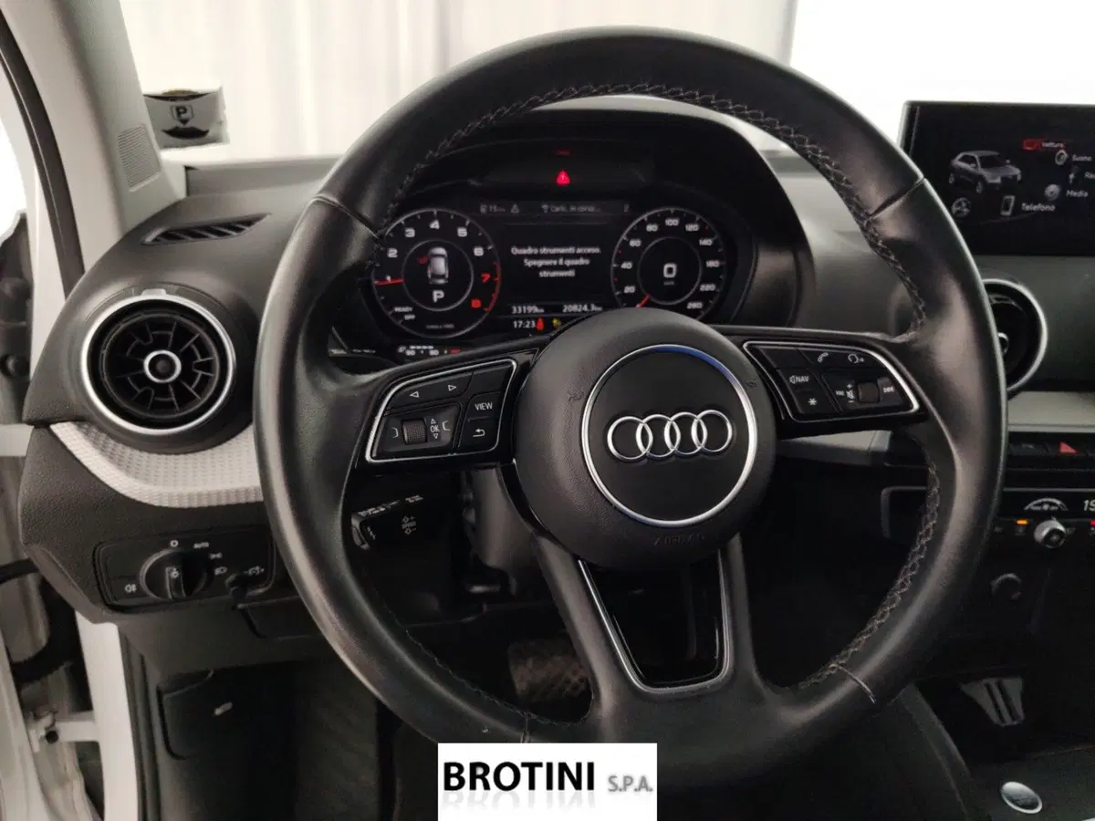 Audi Q2 usata a Massa-Carrara (14)