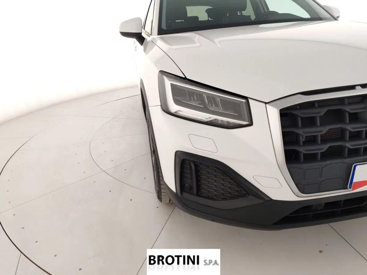 Audi Q2 usata a Massa-Carrara (5)