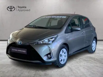 Toyota Yaris 1.5 Hybrid 5 porte Active del 2018 usata a Arezzo