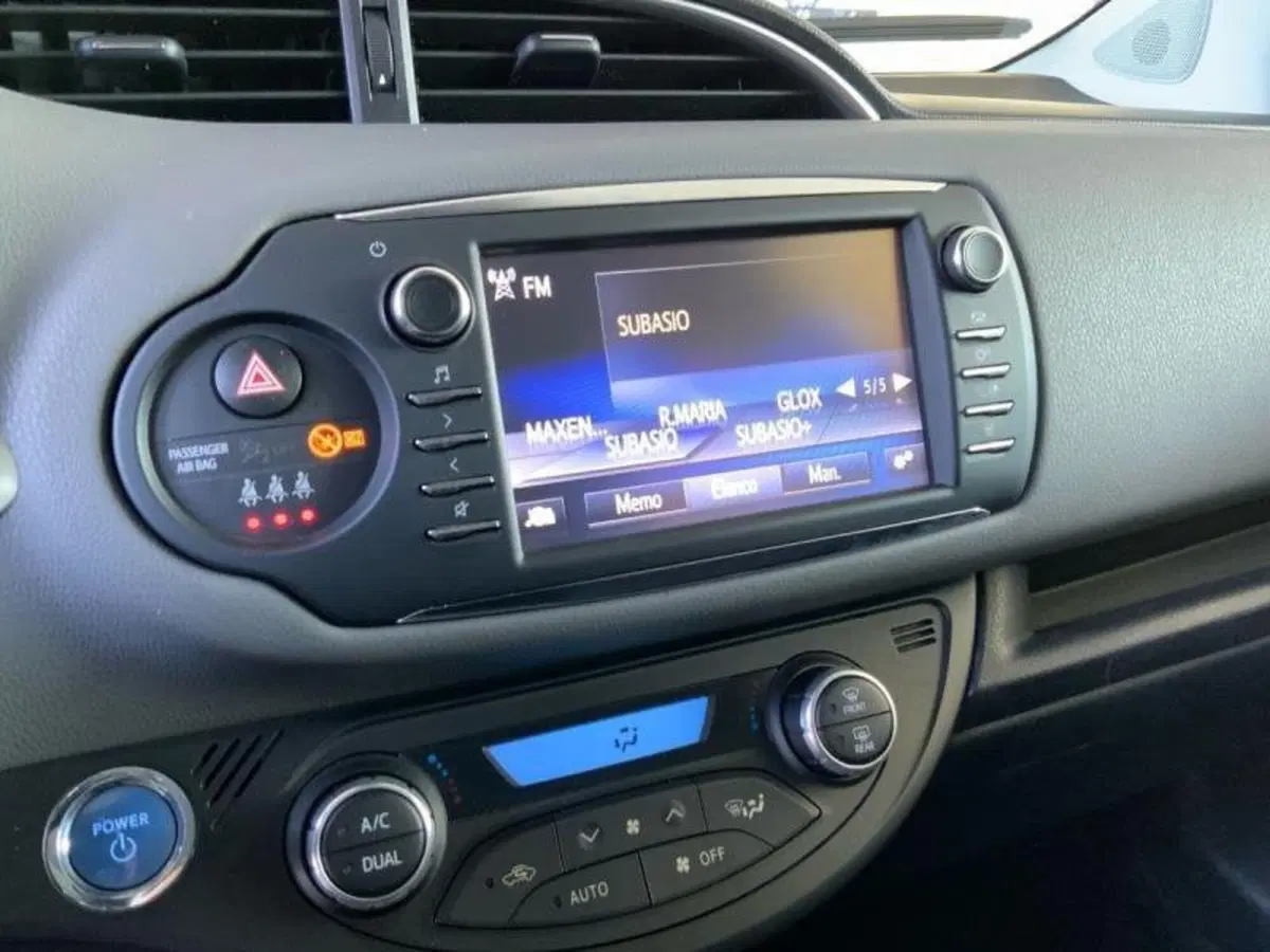 Toyota Yaris usata a Arezzo (11)