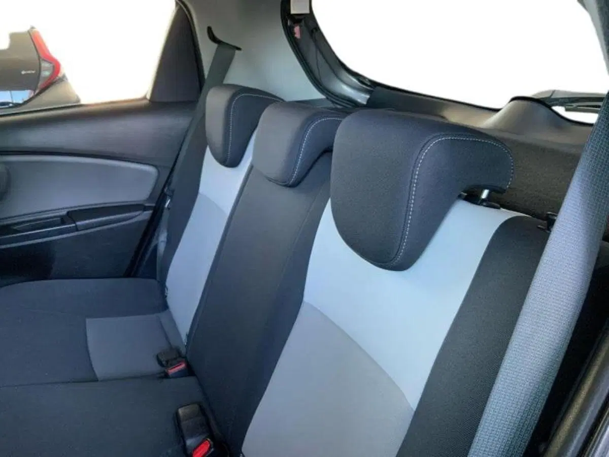 Toyota Yaris usata a Arezzo (12)