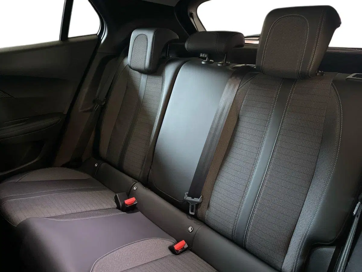 Peugeot 2008 usata a Salerno (14)
