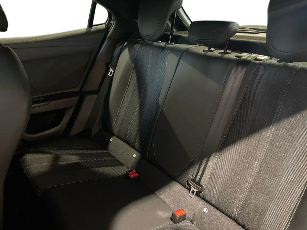 Opel Mokka nuova a Salerno (14)