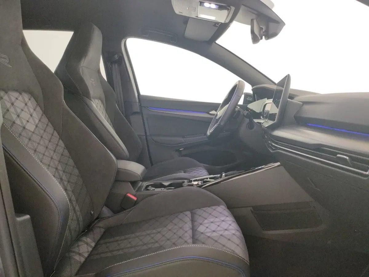 Volkswagen Golf usata a Napoli (7)