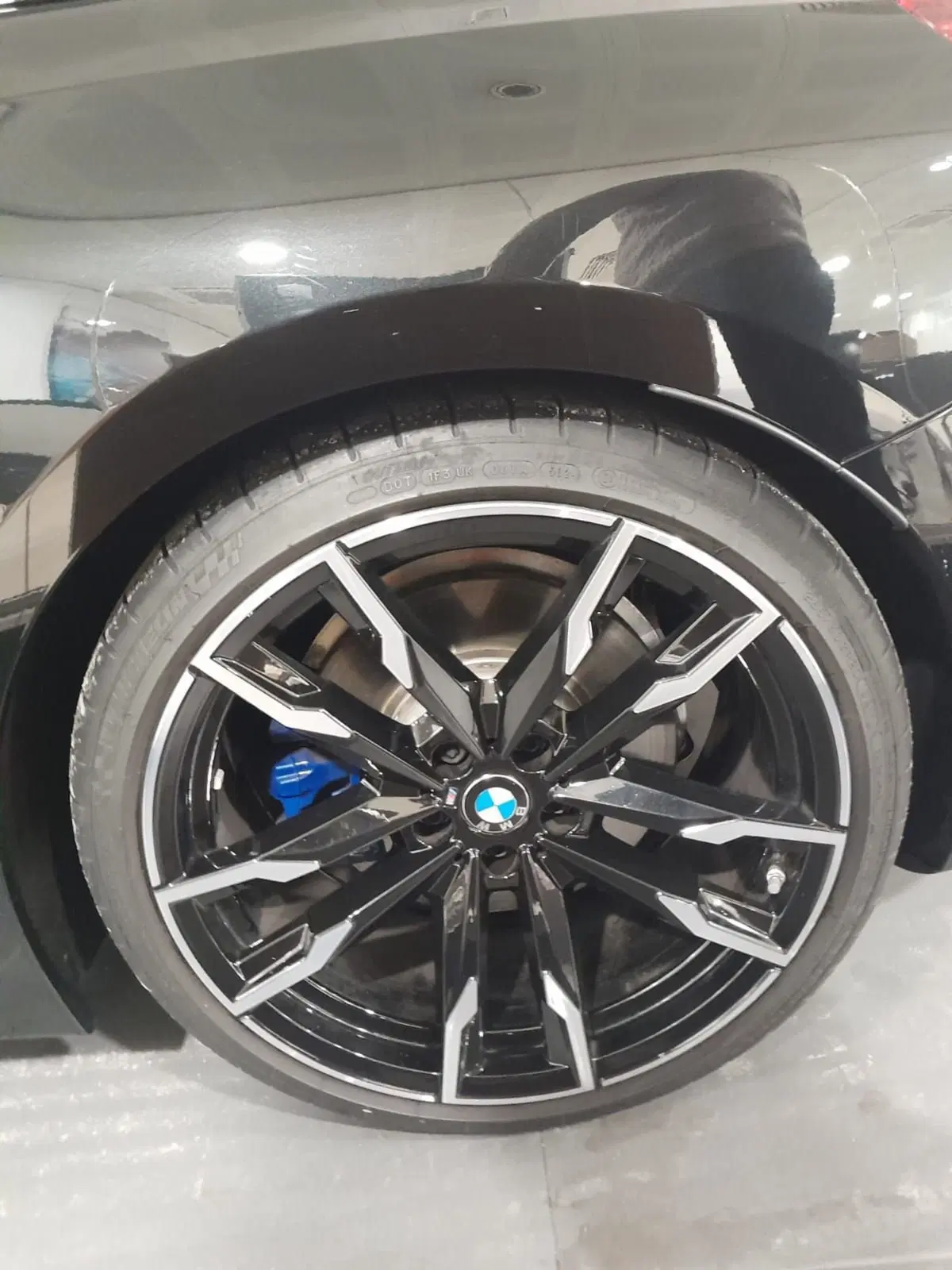 BMW Z4 Cabrio usata a Asti (14)