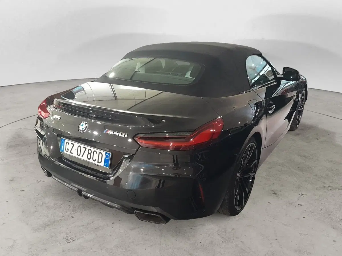 BMW Z4 Cabrio usata a Asti (5)