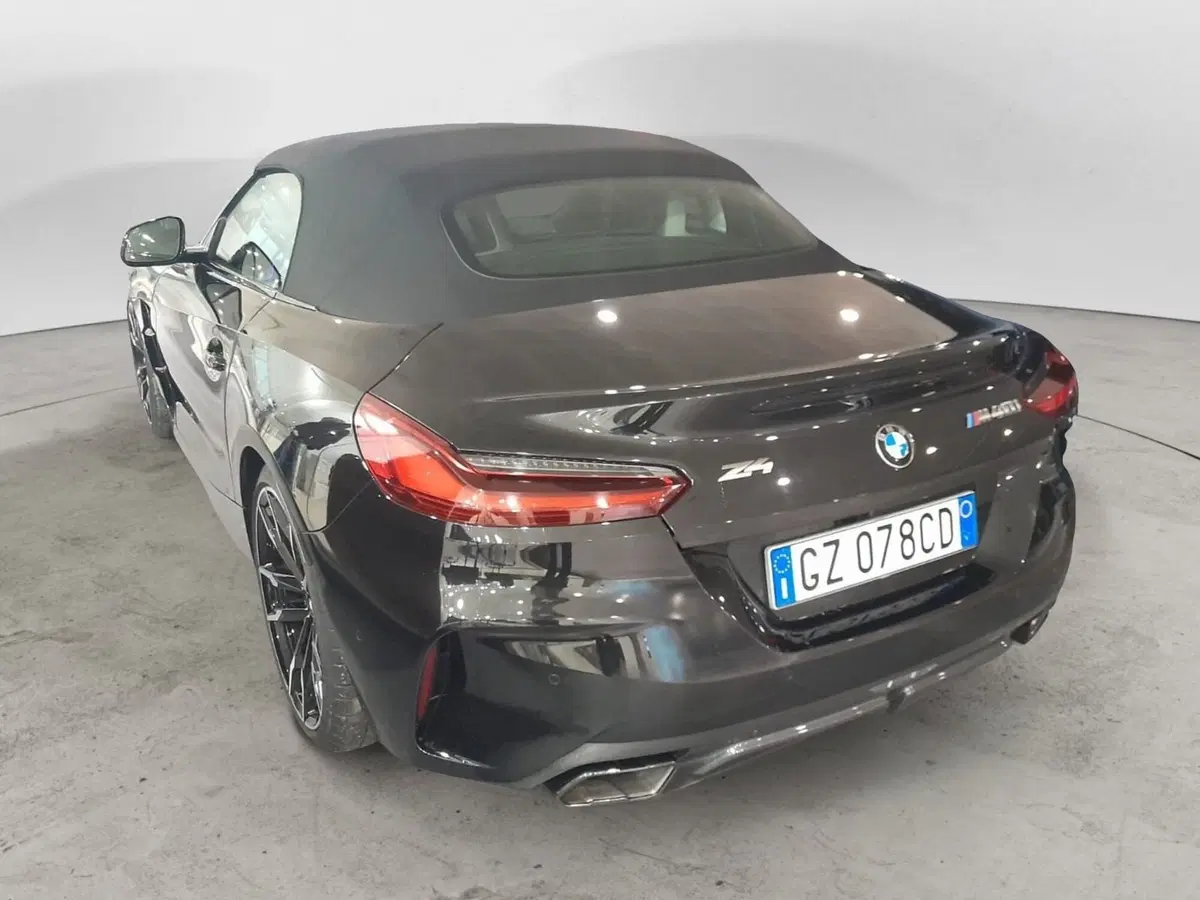 BMW Z4 Cabrio usata a Asti (7)