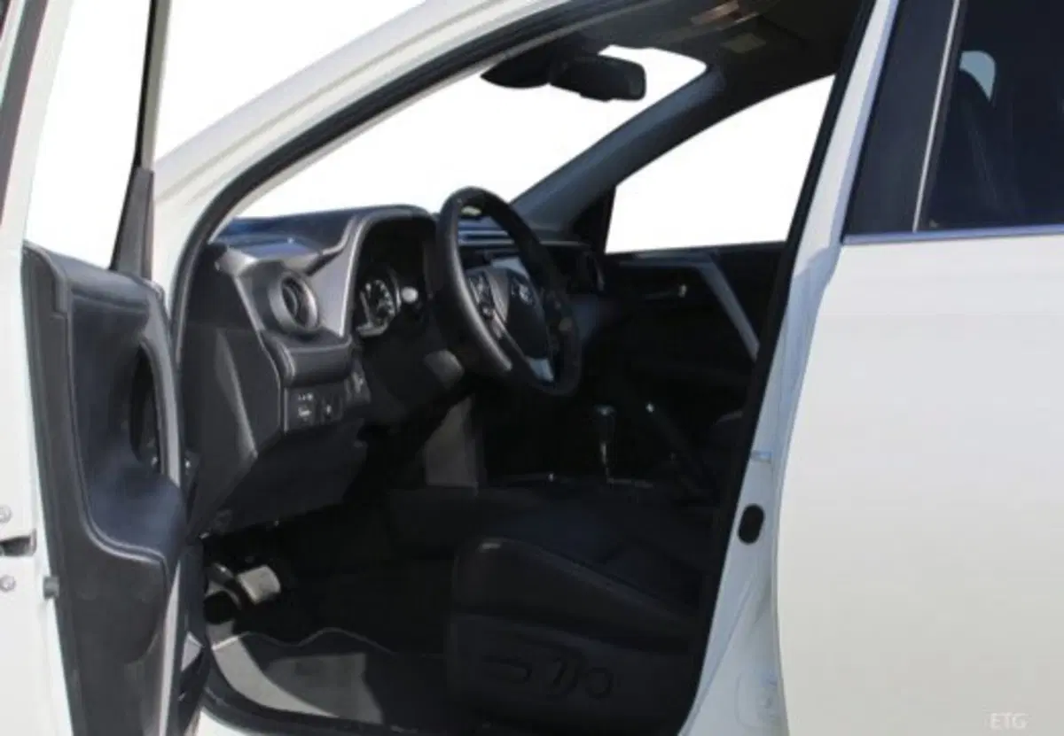 Toyota Rav4 usata a Palermo (8)