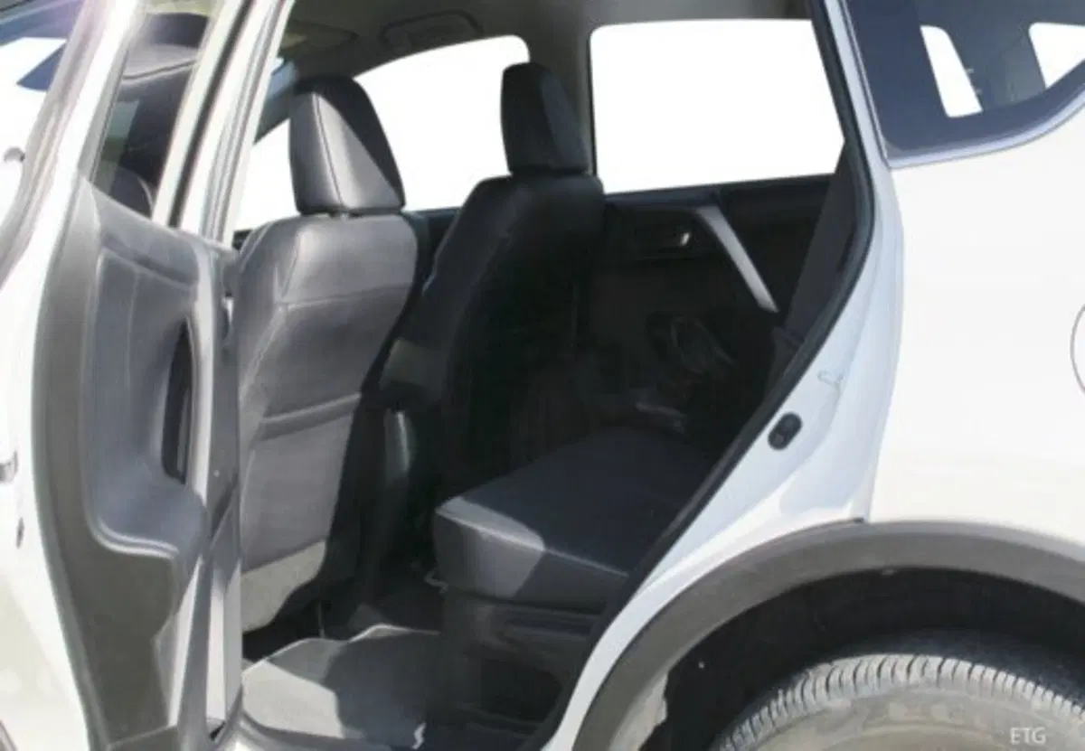 Toyota Rav4 usata a Palermo (9)