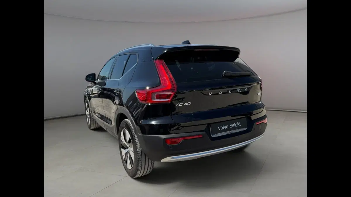 Volvo XC40 usata a Palermo (13)