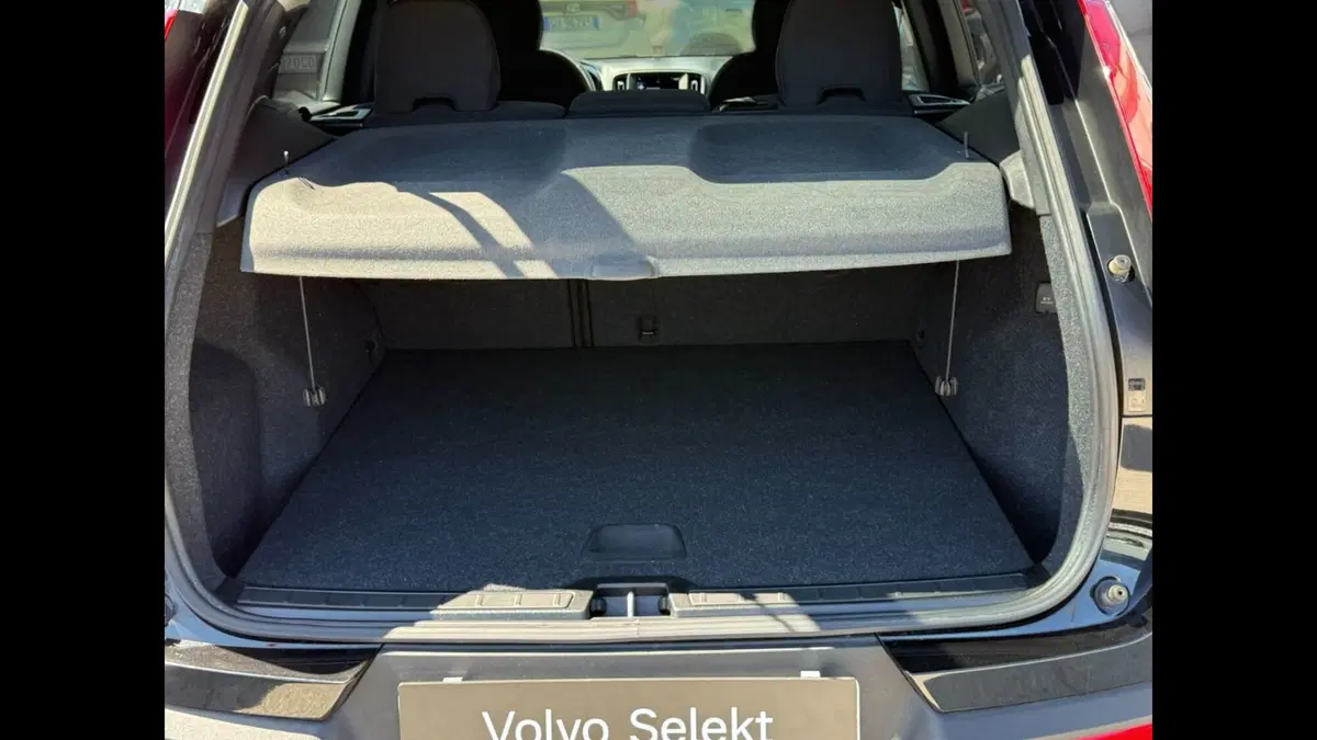 Volvo XC40 usata a Palermo (9)