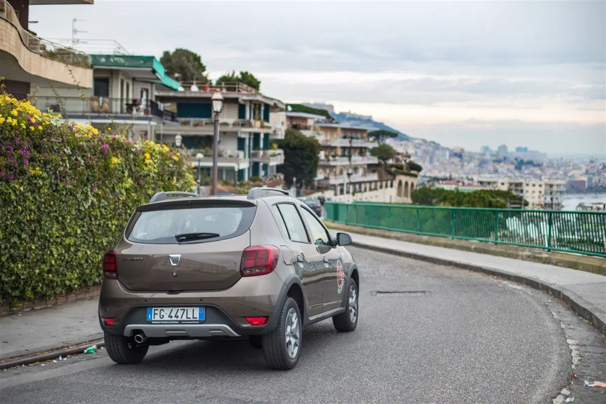 Dacia Sandero usata a Palermo (5)
