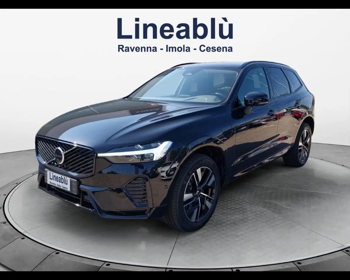 Volvo XC60 nuova a Bologna