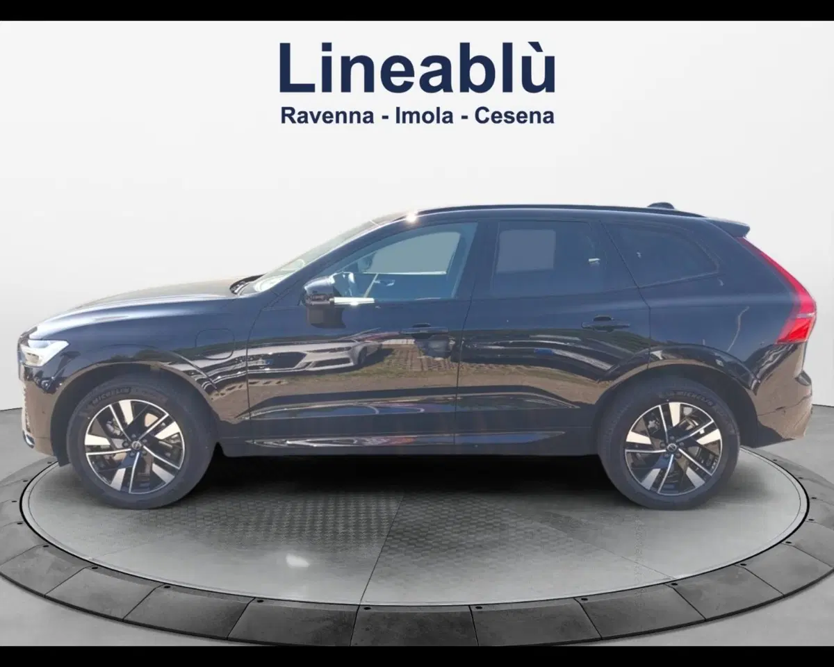 Volvo XC60 nuova a Bologna (2)
