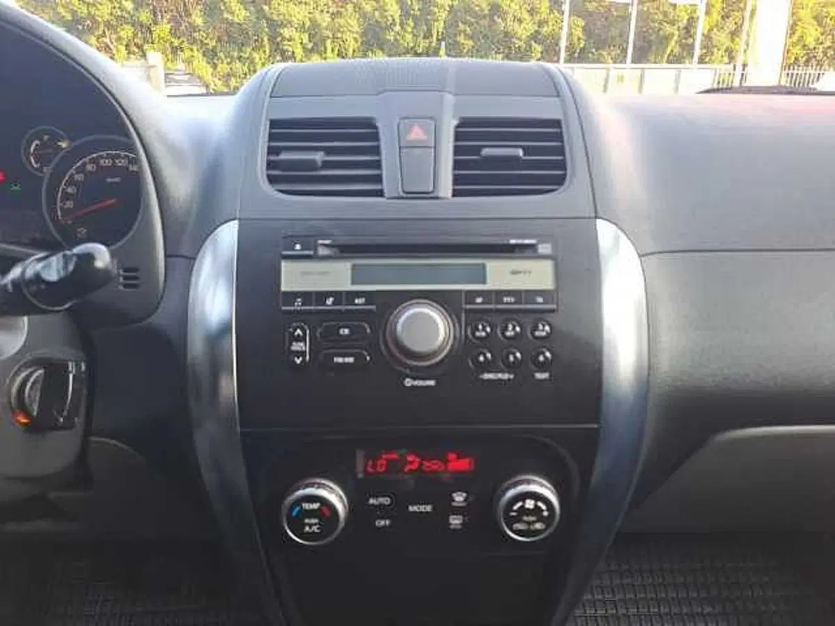 Suzuki SX4 usata a Venezia (15)
