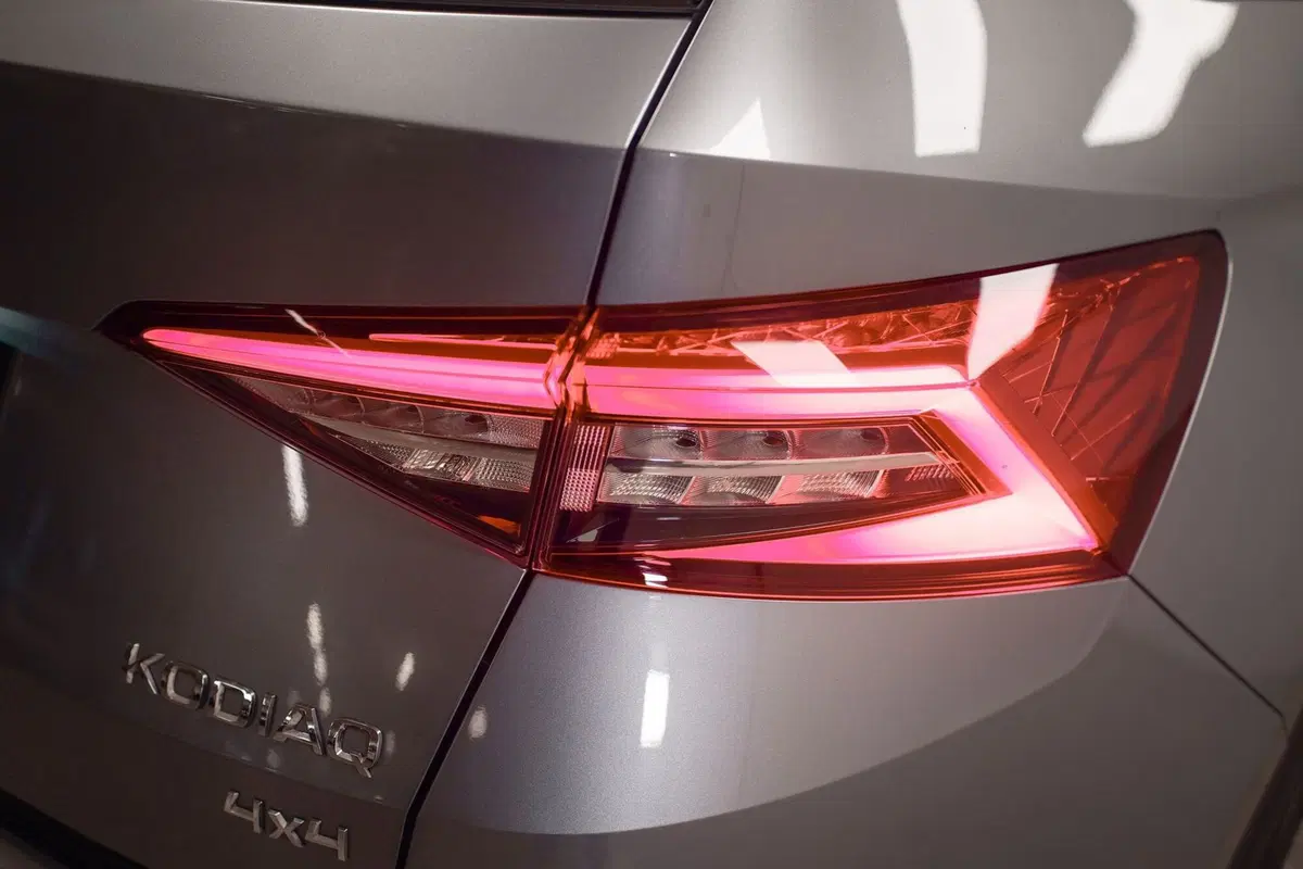 Skoda Kodiaq usata a Varese (9)