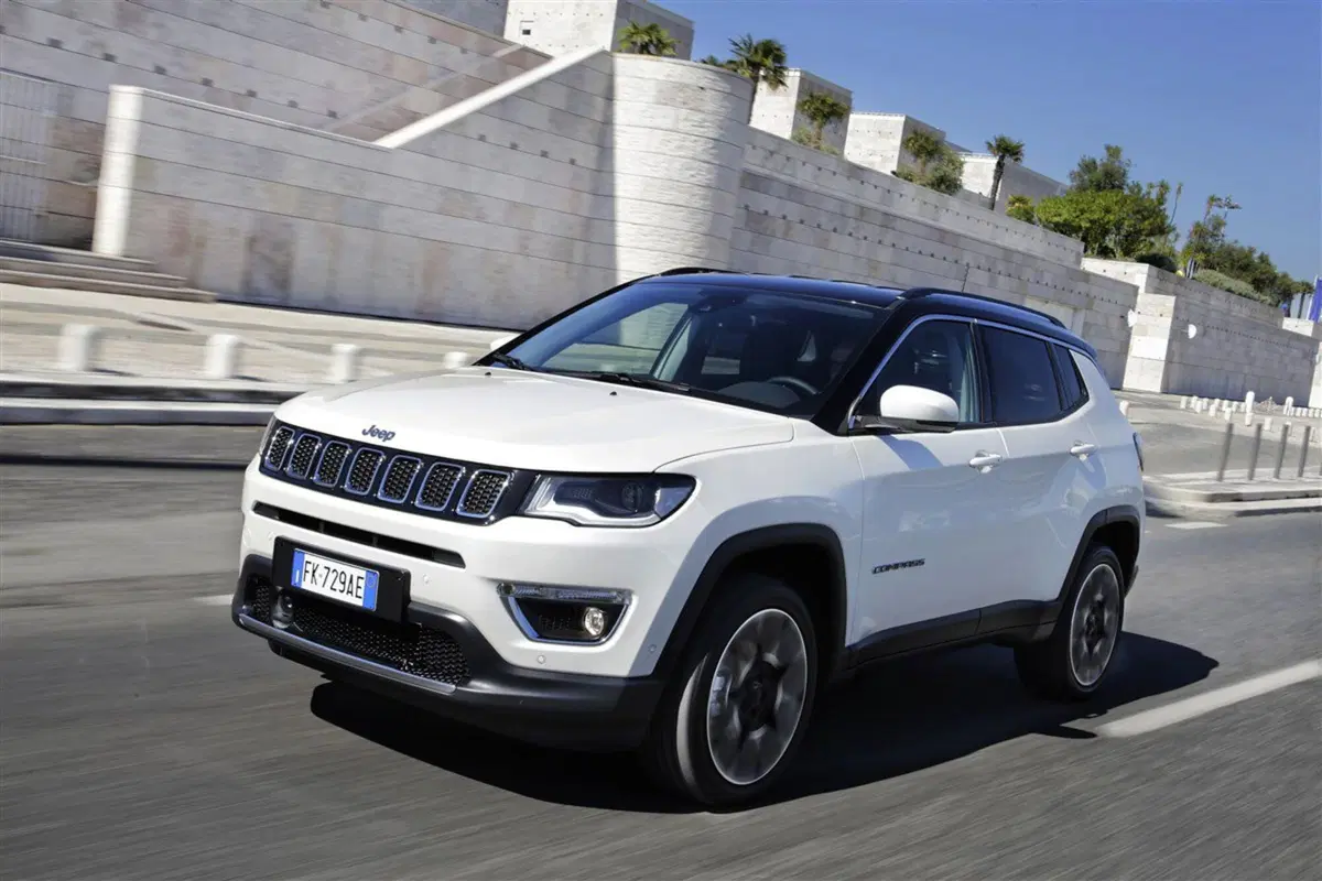 Jeep Compass usata a Salerno (2)