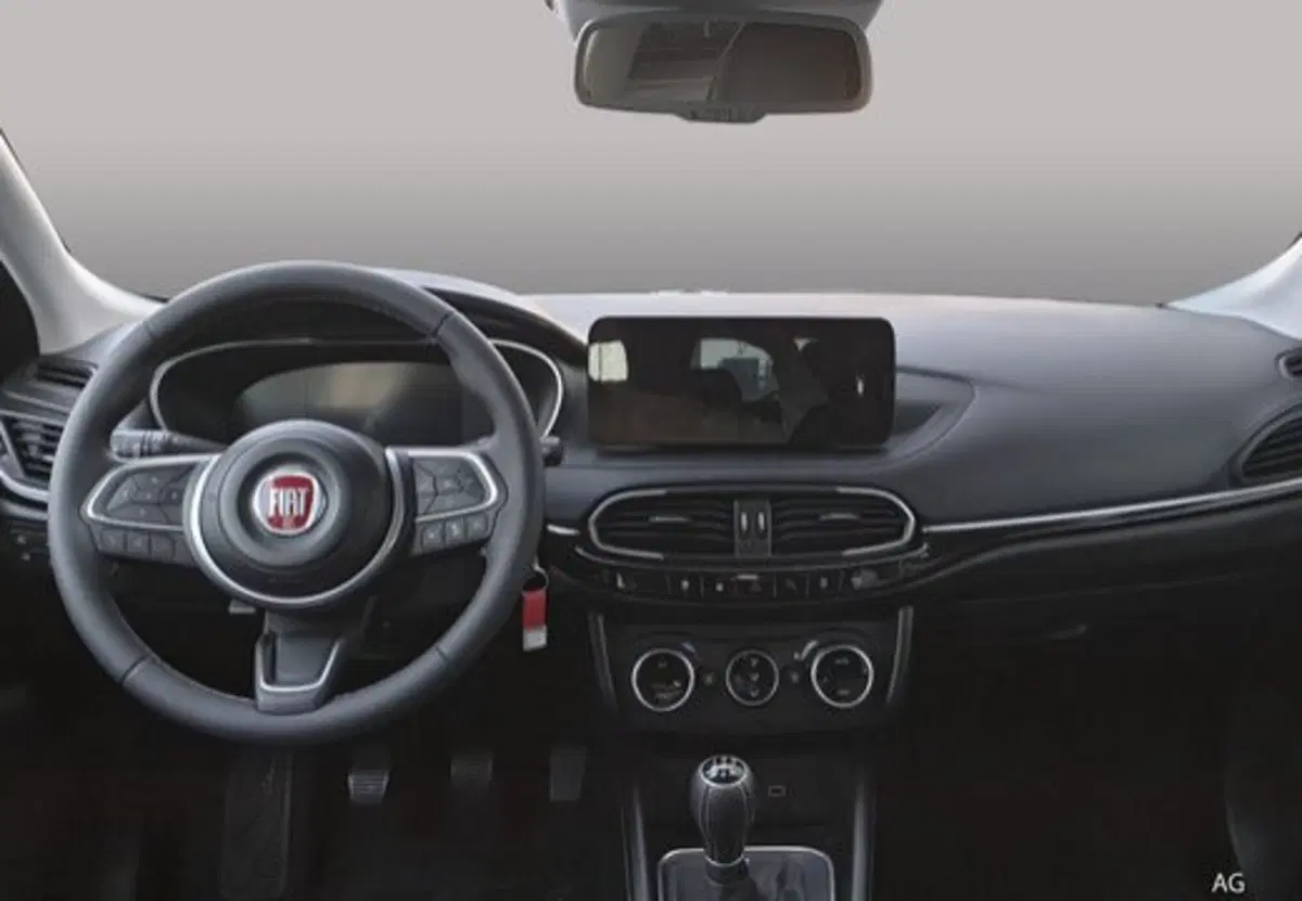 Fiat Tipo Station Wagon usata a Salerno (18)