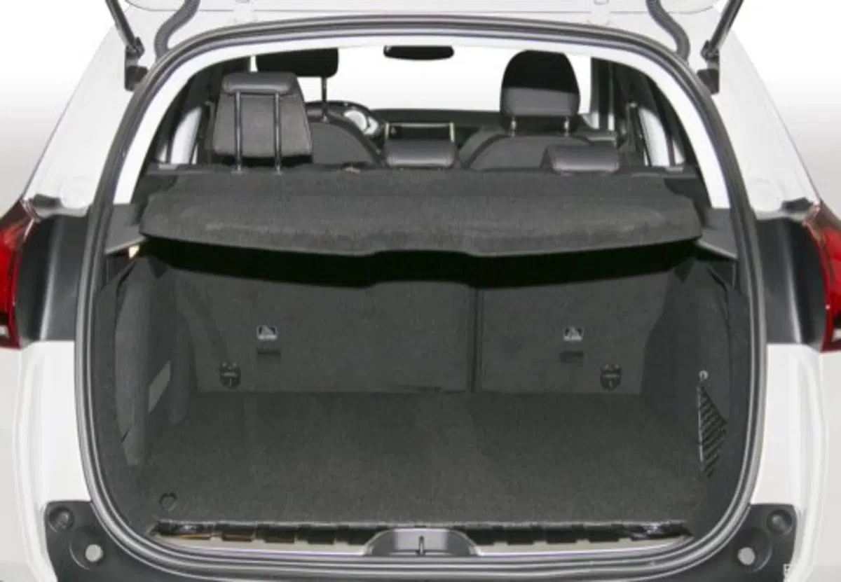 Peugeot 2008 usata a Salerno (18)