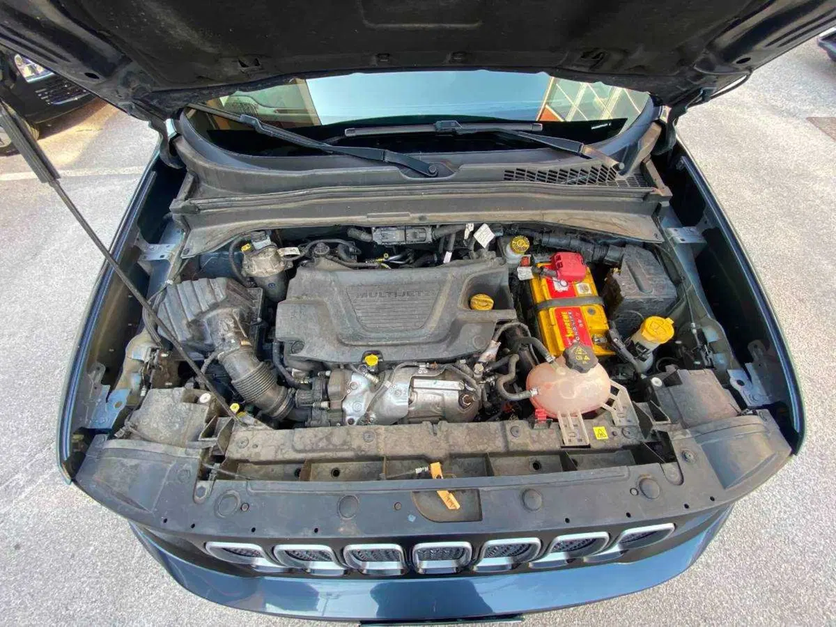 Jeep Renegade usata a Salerno (15)