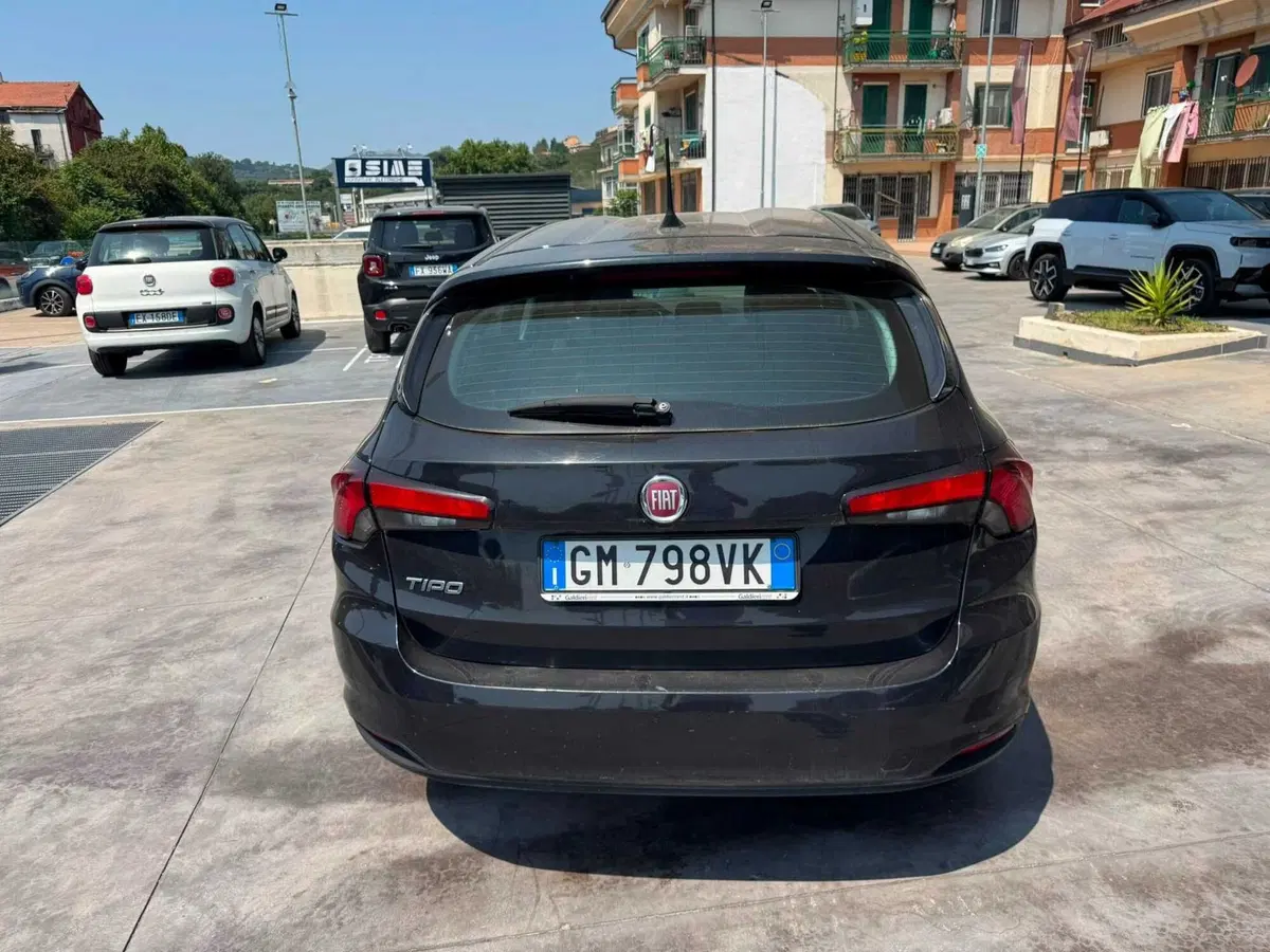 Fiat Tipo Station Wagon usata a Salerno (11)