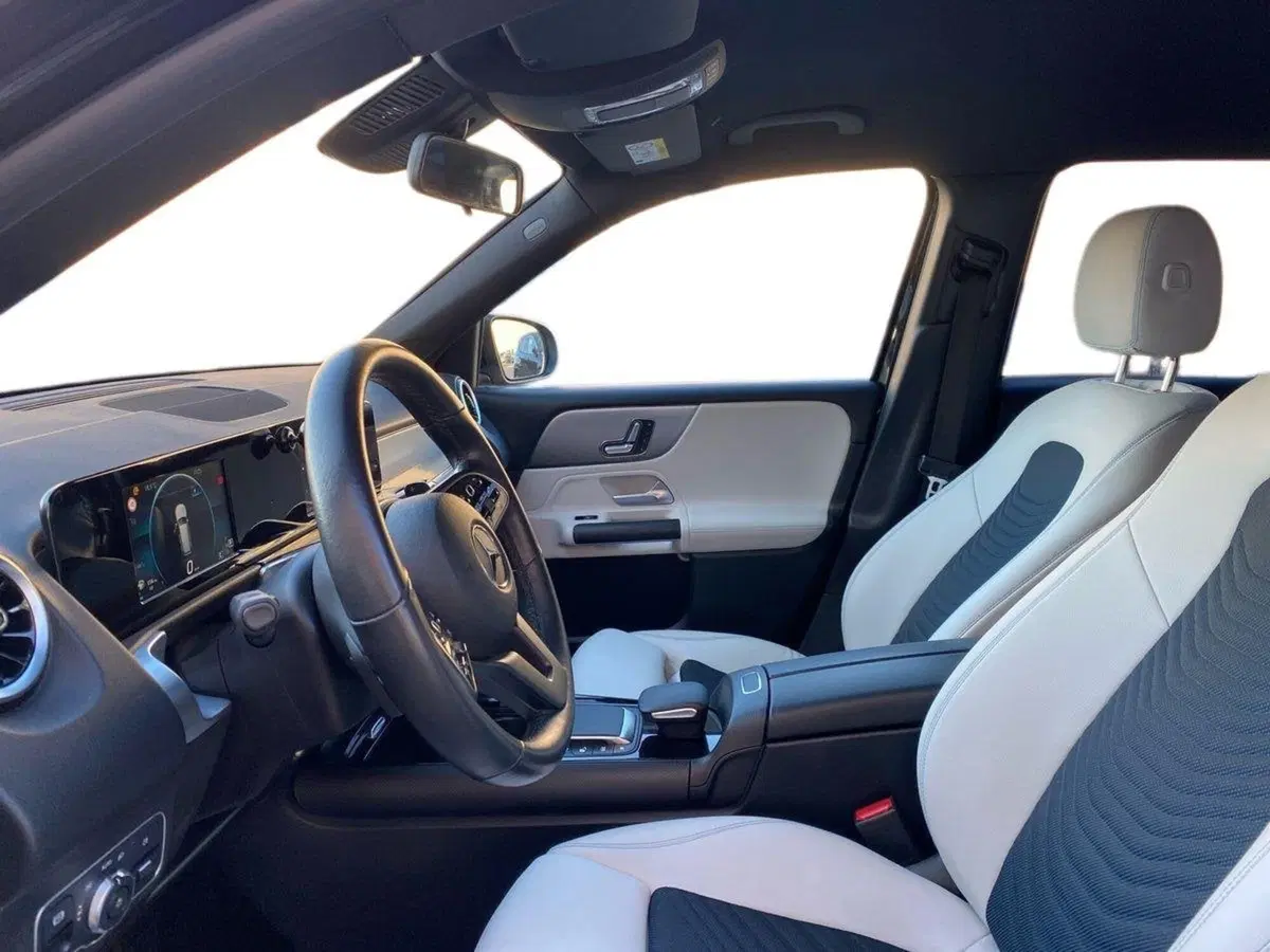 Mercedes-Benz GLB usata a Prato (10)