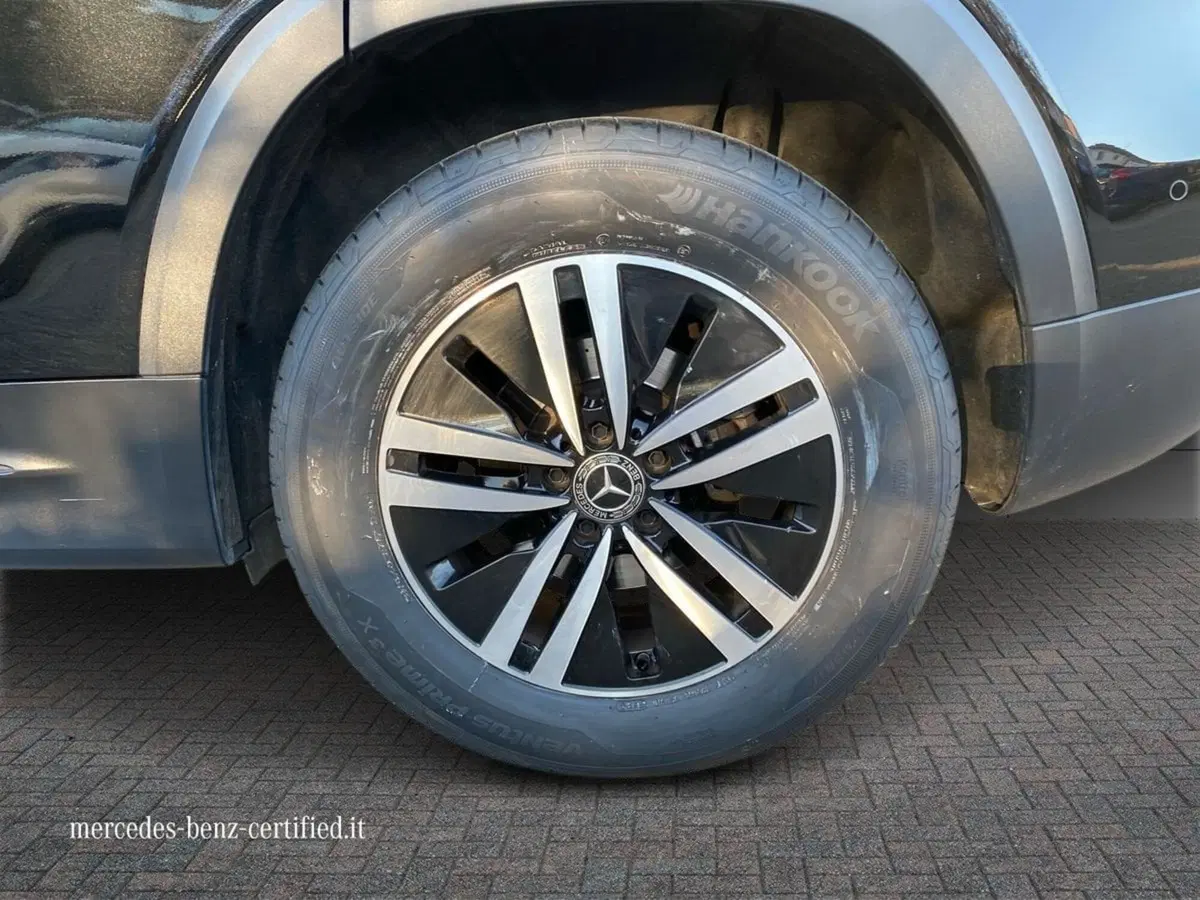 Mercedes-Benz GLB usata a Prato (17)