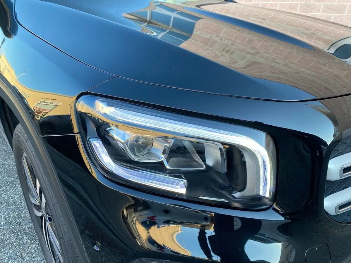 Mercedes-Benz GLB usata a Prato (7)