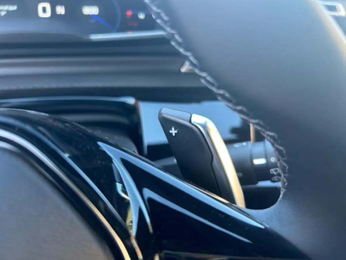 Peugeot 508 SW nuova a Salerno (20)