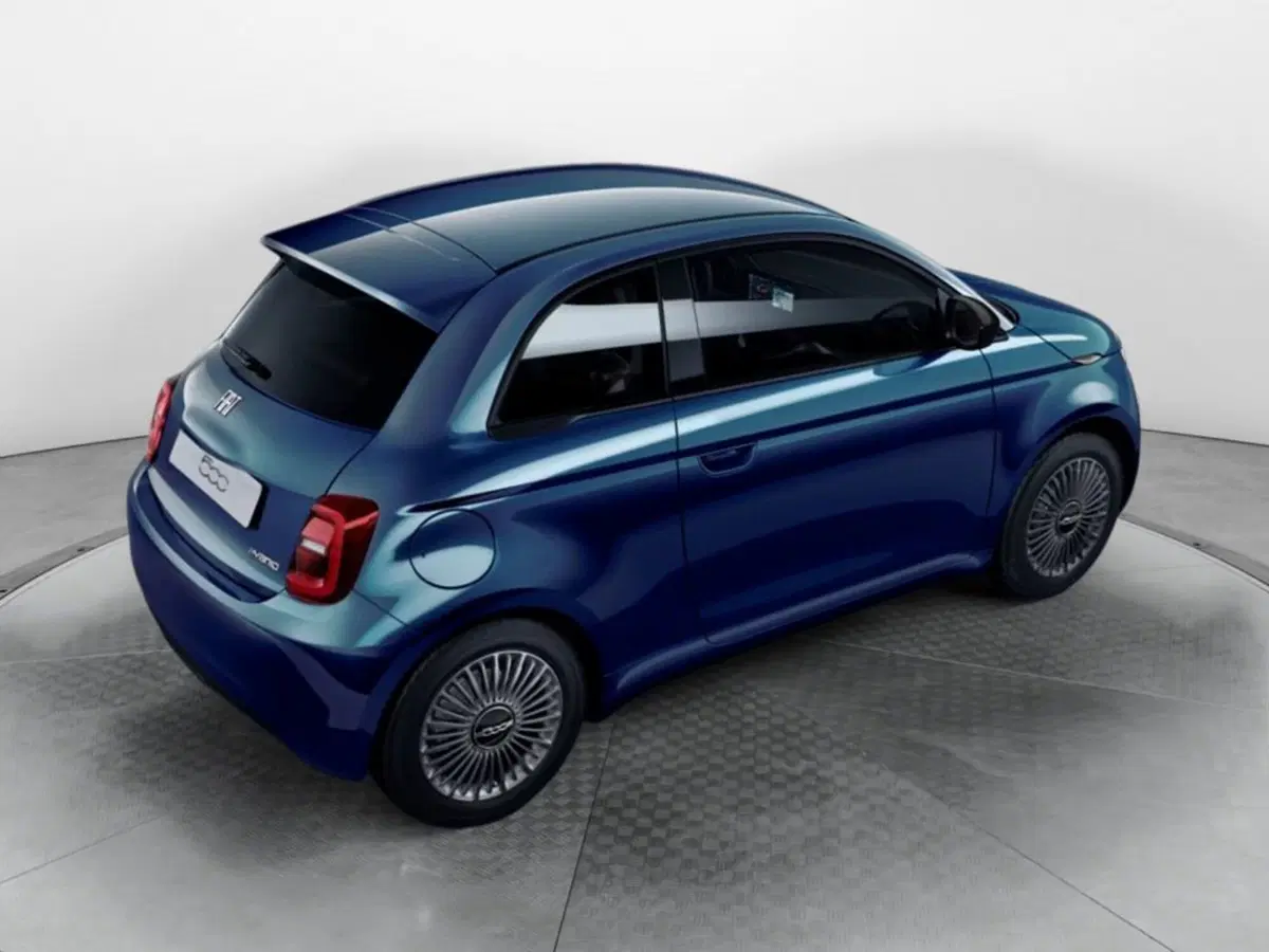 Fiat 500 nuova a Salerno (2)