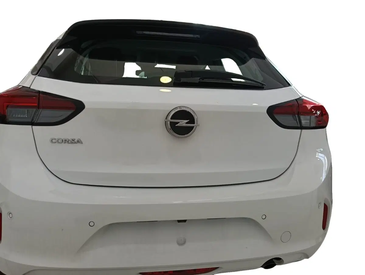 Opel Corsa nuova a Salerno (4)