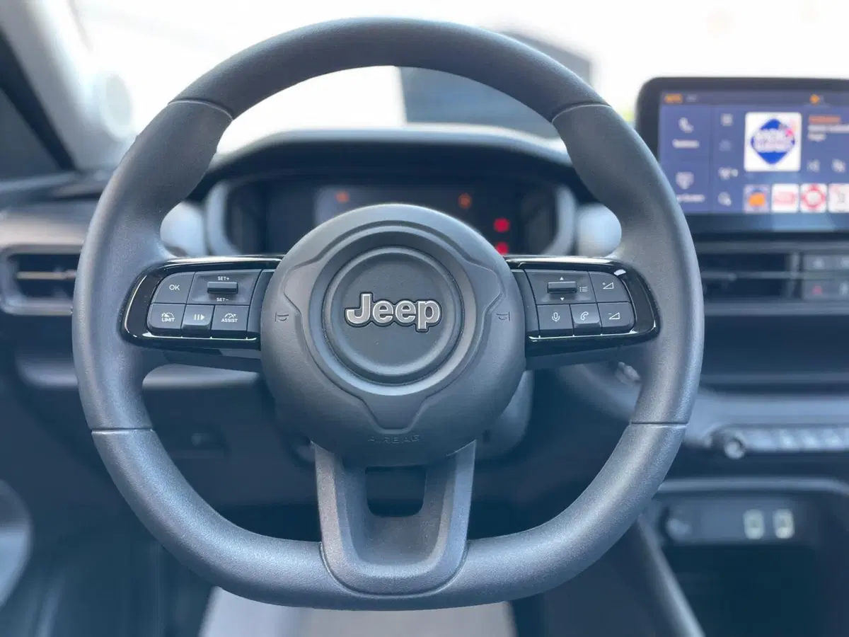 Jeep Avenger usata a Ancona (11)
