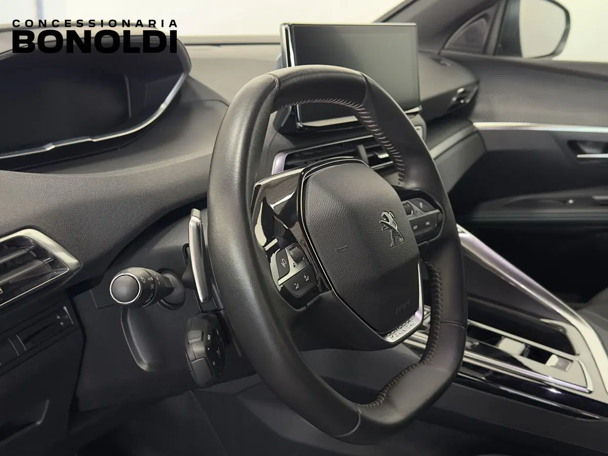 Peugeot 5008 usata a Brescia (10)
