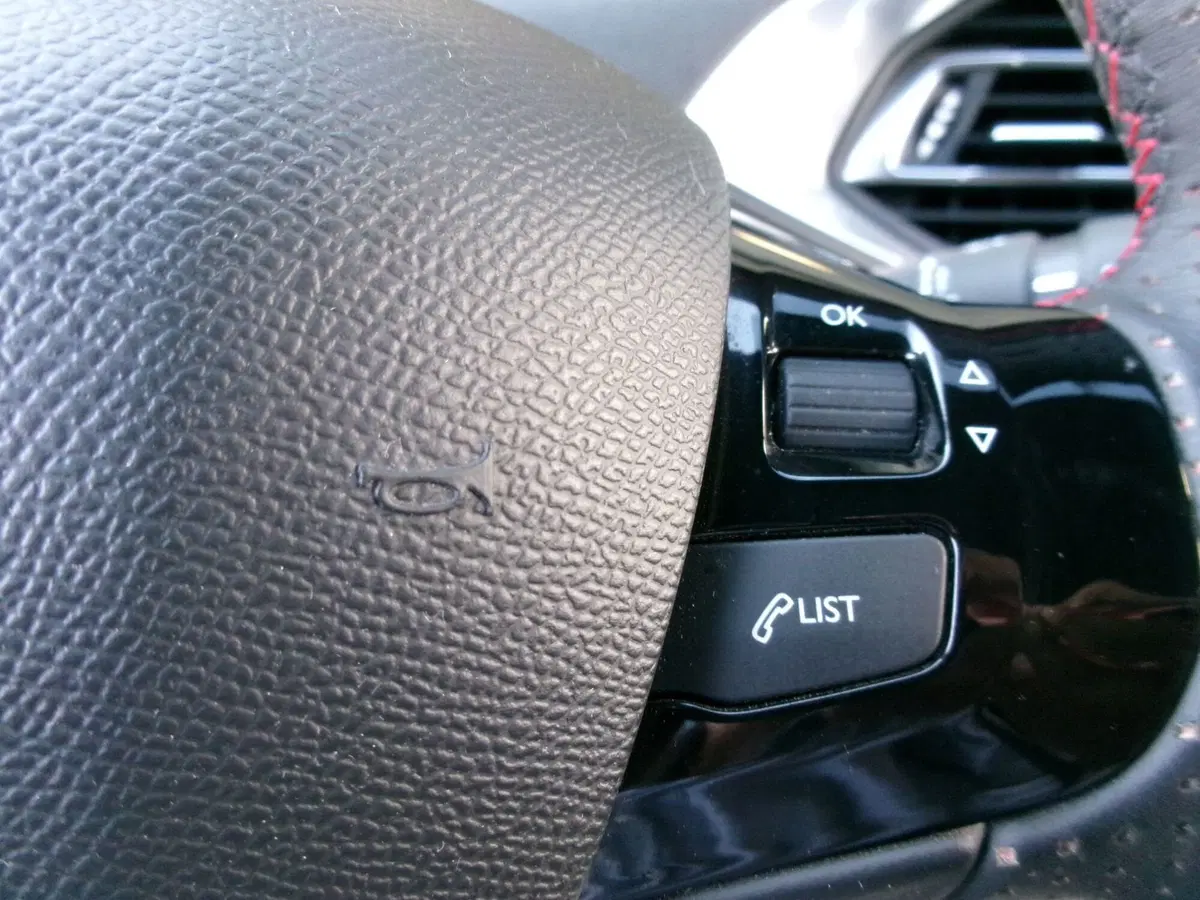Peugeot 308 SW usata a Venezia (15)