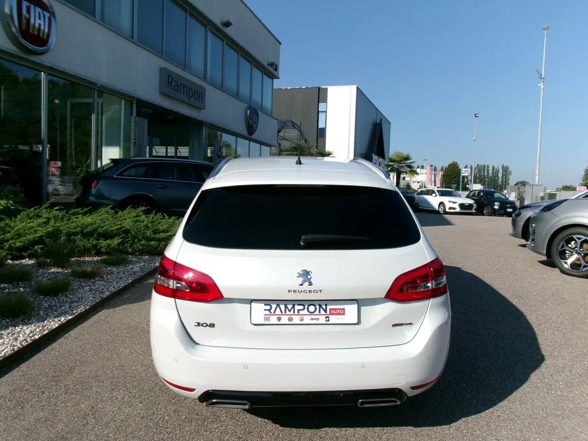 Peugeot 308 SW usata a Venezia (6)