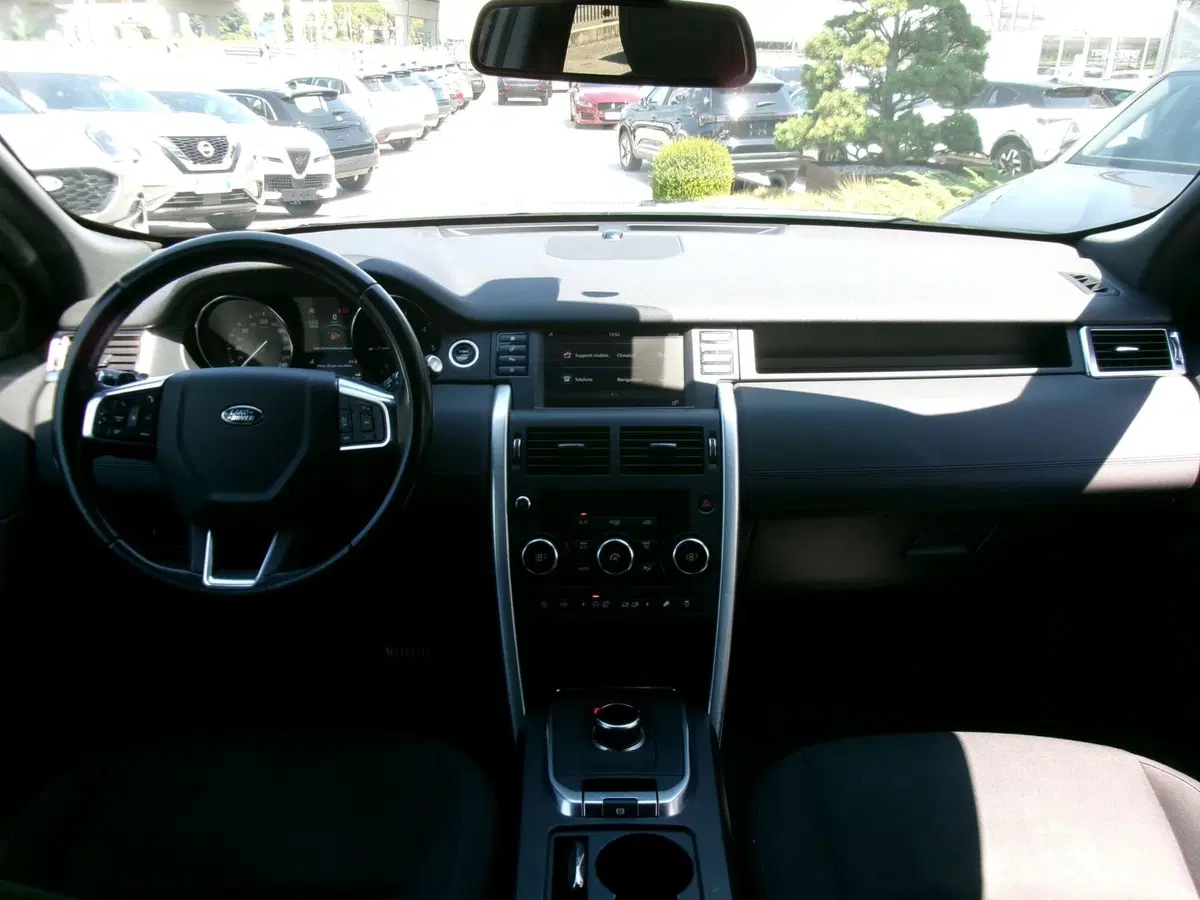 Land Rover Discovery Sport usata a Venezia (10)