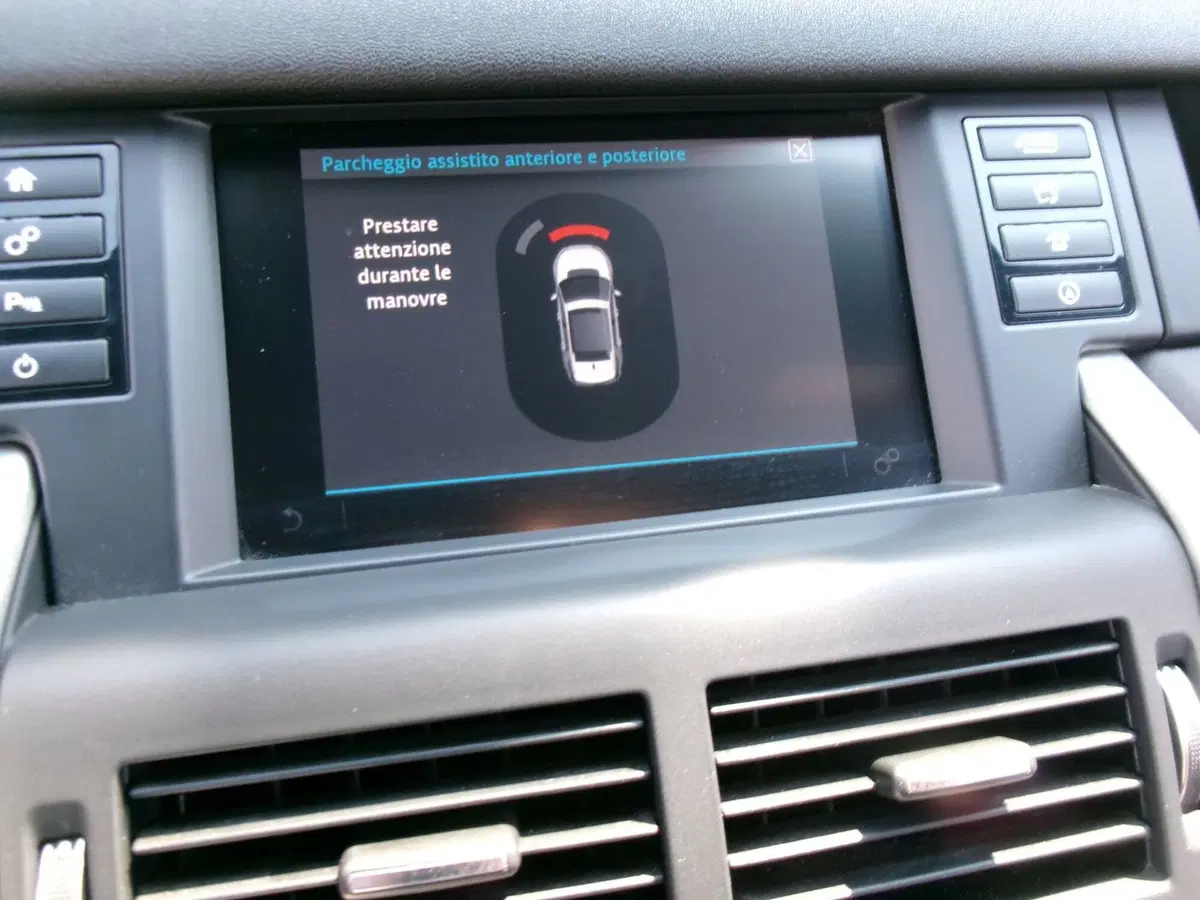 Land Rover Discovery Sport usata a Venezia (16)