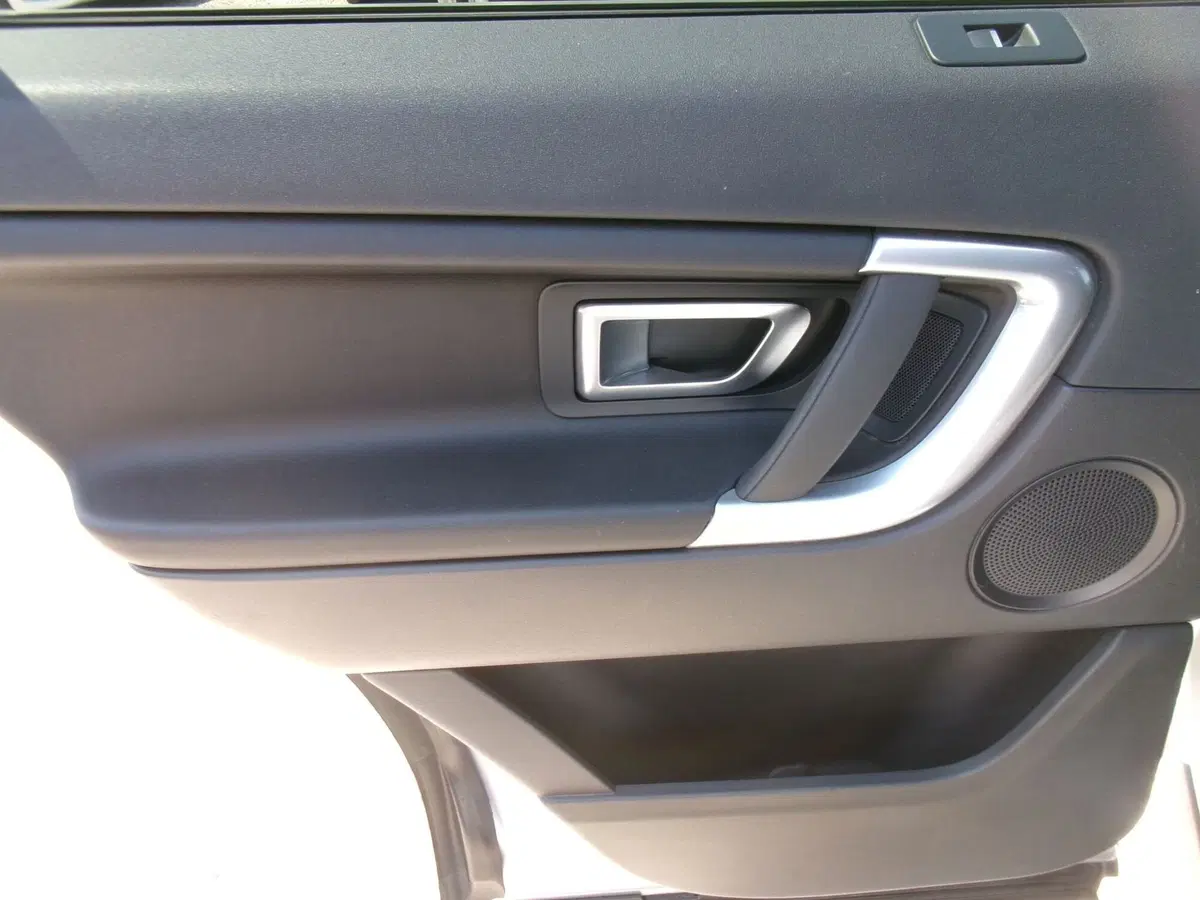 Land Rover Discovery Sport usata a Venezia (19)